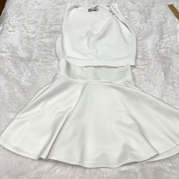 New ZARA Women's White Sleeveless Cowl Neck Cropped Top Blouse Sz S - Picture 13 of 16